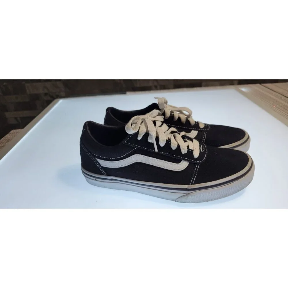 VANS Old School Sk8 Low Top Youth's Size 4 Skate Shoes Black White
